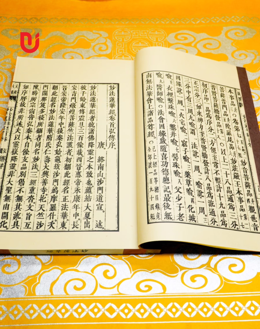 Diệu Pháp Liên Hoa Kinh (bộ 2 quyển) - Ảnh 5