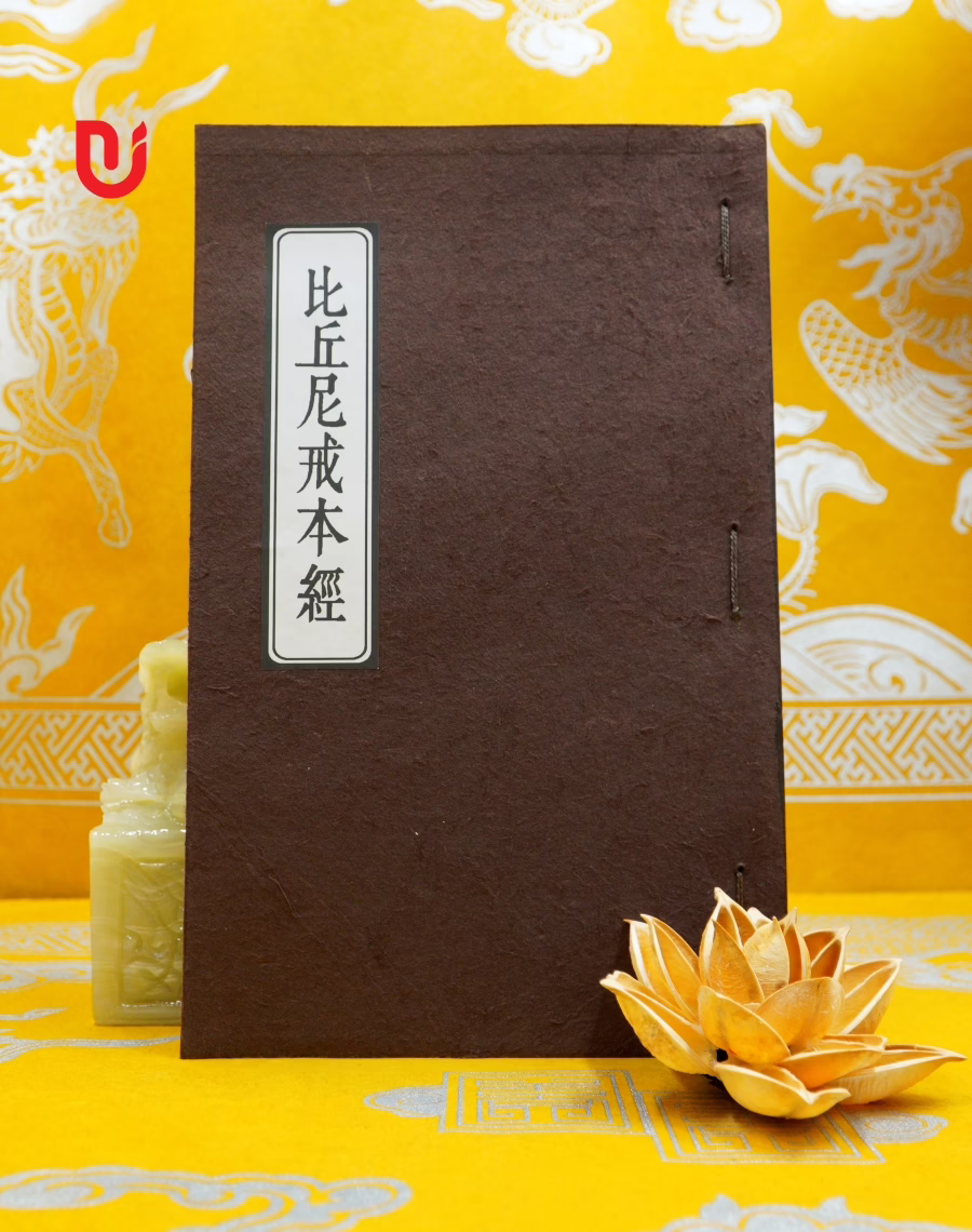 Tỳ Kheo Ni Giới bản kinh